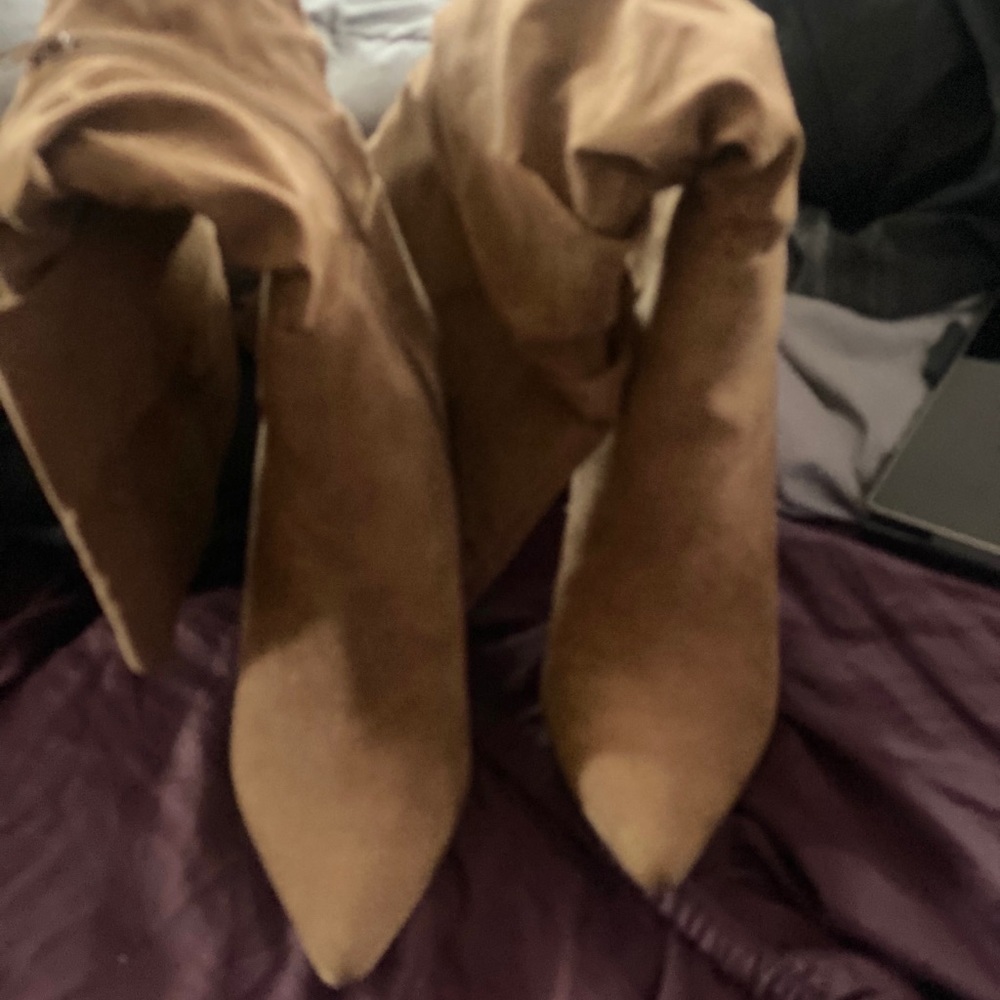 Light Brown heel boots